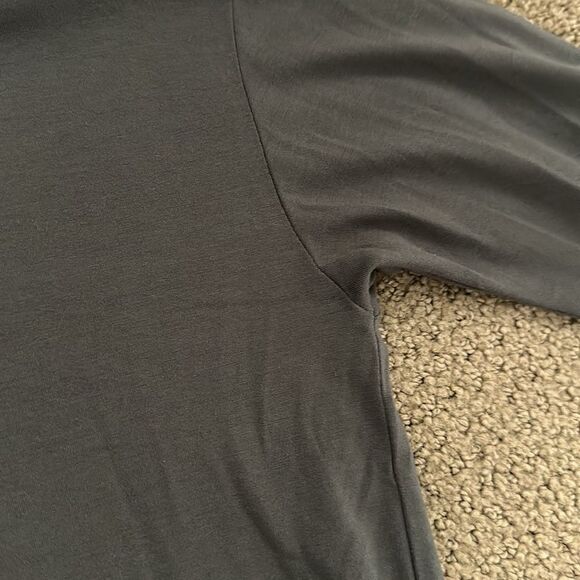 Vince Women’s Slate Long Sleeve Long Top - Picture 9 of 9